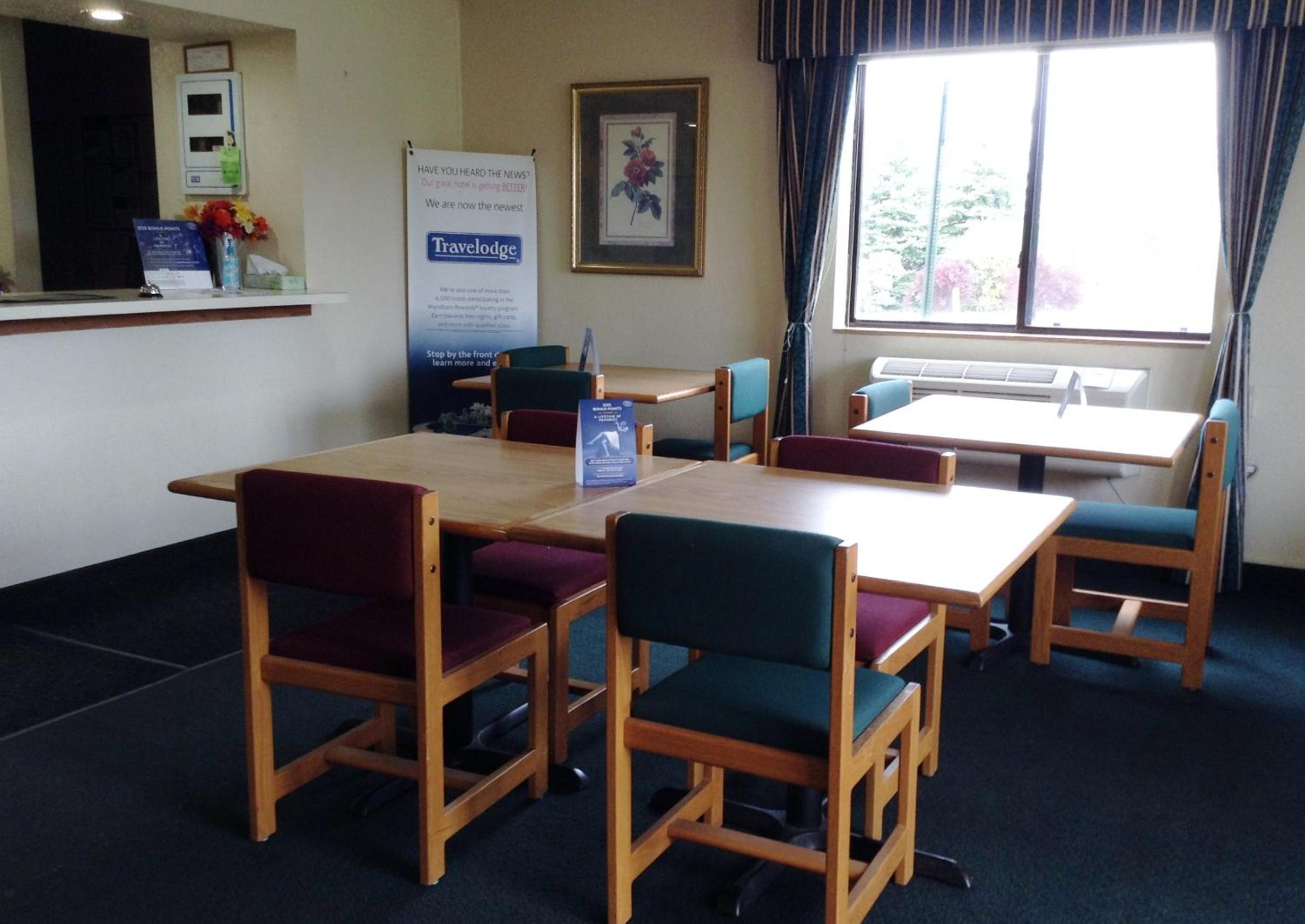 Travelodge by Wyndham Hudsonville - photo 16