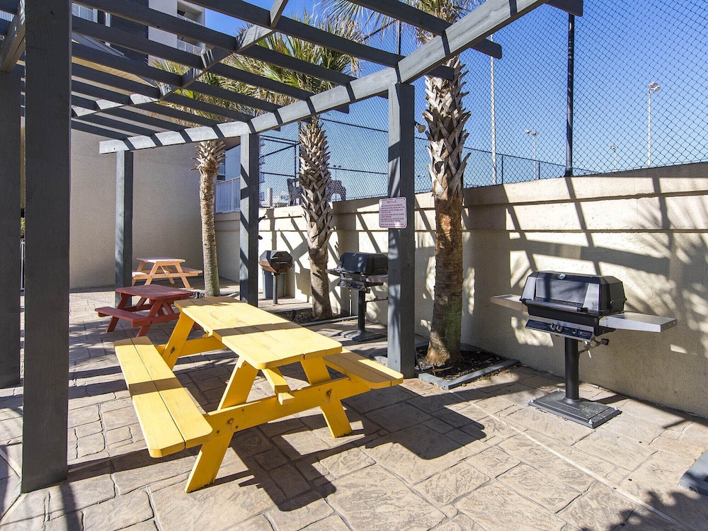 The Mainsail Resort - photo 3