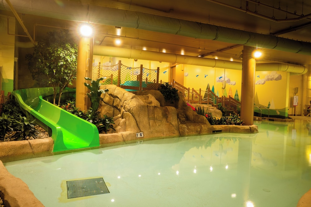 OKANA Resort & Indoor Waterpark - photo 34