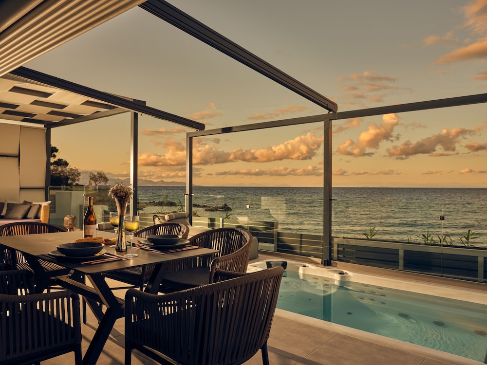Blue View Villa — 4-Star Luxury Hotel in Zakynthos, Greece