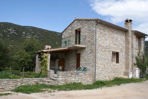 Bergerie de la bueges - carbon neutral hotel in Unknown City