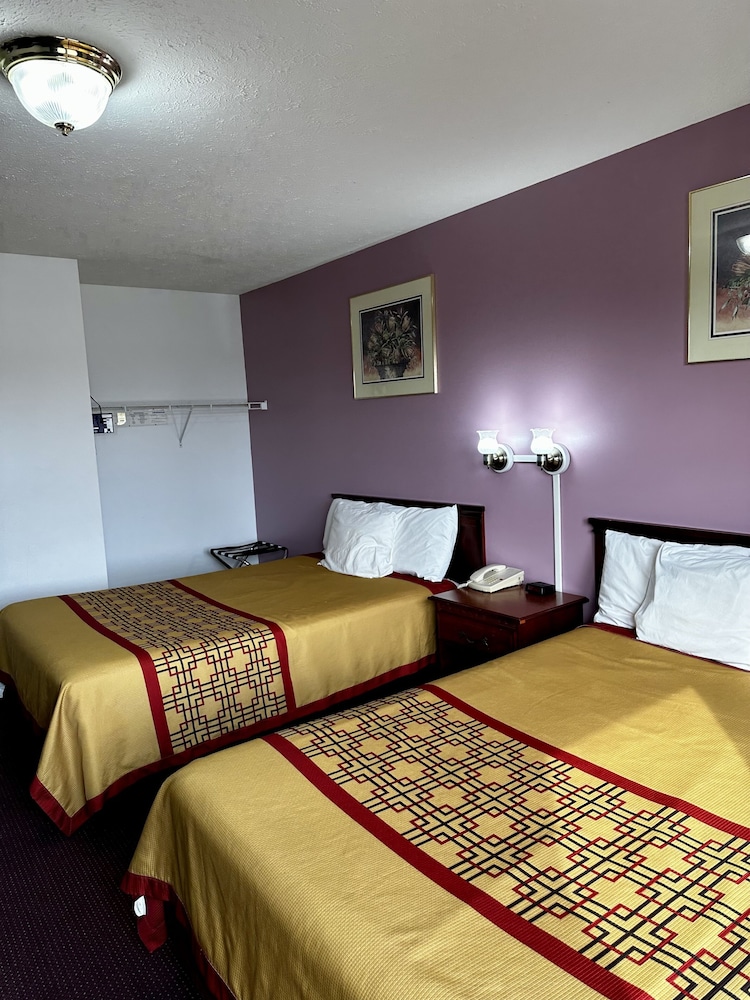 Attica Inn - photo 9