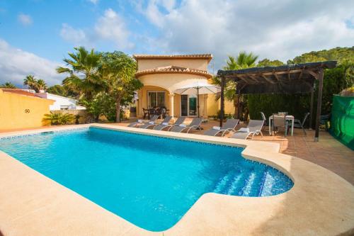 Villa La Martina PlusHolidays — 4-Star Luxury Hotel in Calp, Spain