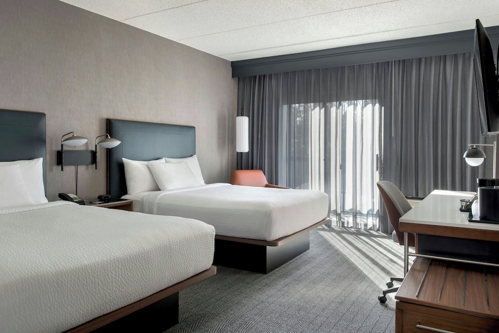 Courtyard by Marriott Rye - photo 16