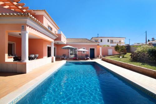 Casa Tulipas — 4-Star Luxury Hotel in Loule, Portugal