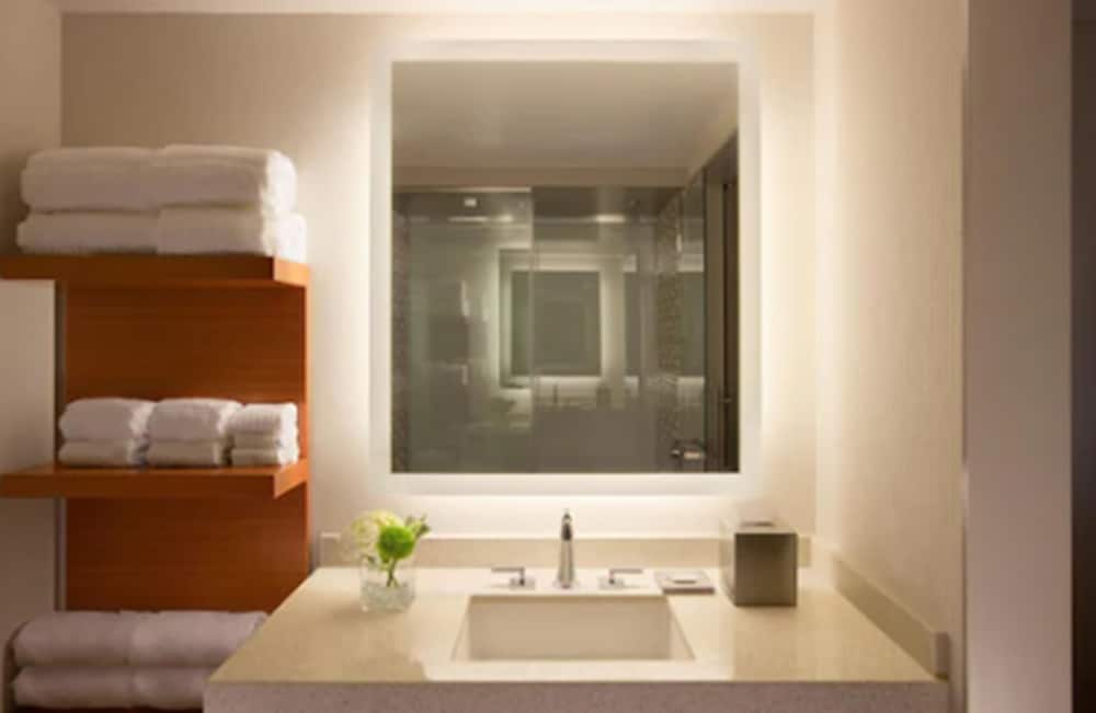 Shore Hotel - photo 36