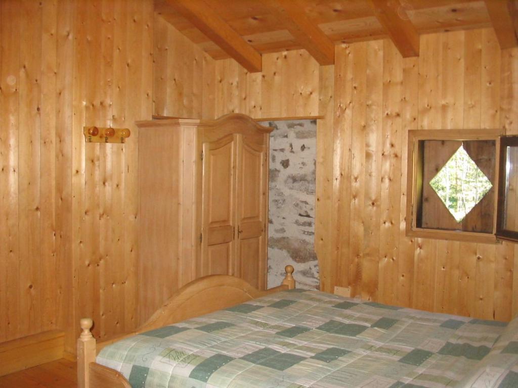 Baita Tomaselli - carbon neutral hotel in Pellizzano