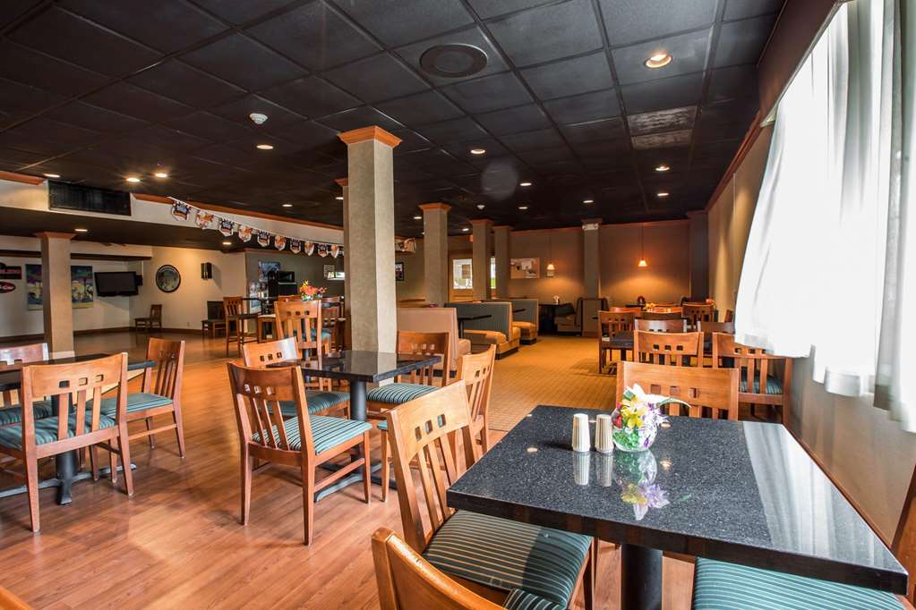 Quality Inn & Suites Hanes Mall - photo 38