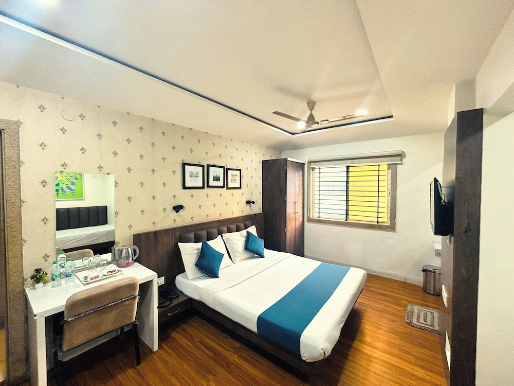 Hotel Shree Ram Palace - last minute hotel in Indore