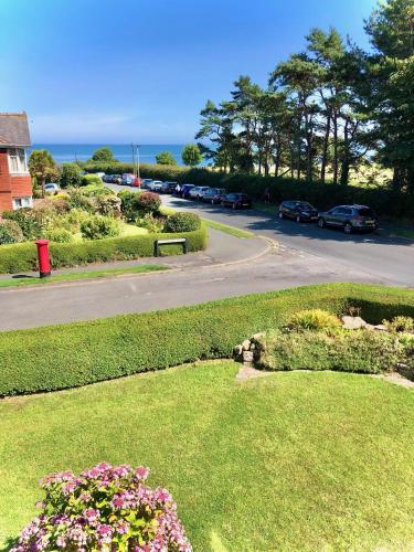 White Gable — 4-Star Luxury Hotel in Scarborough, United Kingdom