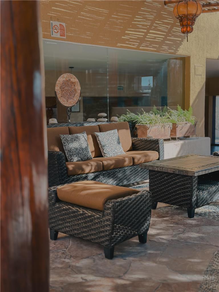 Los Patios Hotel