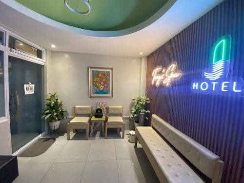 J Hotel - carbon neutral hotel in Roxas