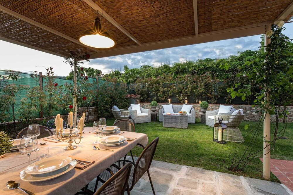Villa Principessa Elisa — 4-Star Luxury Hotel in Lucca, Italy