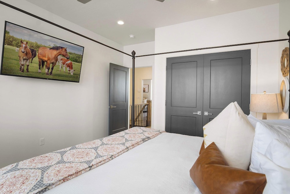The Ranch House - photo 10