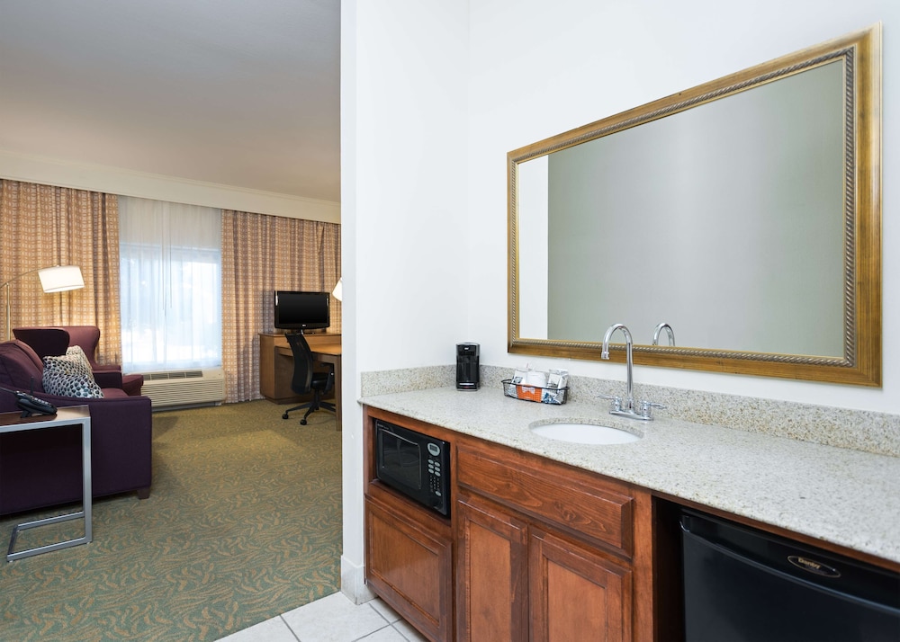 Hampton Inn by Hilton Odessa - photo 8