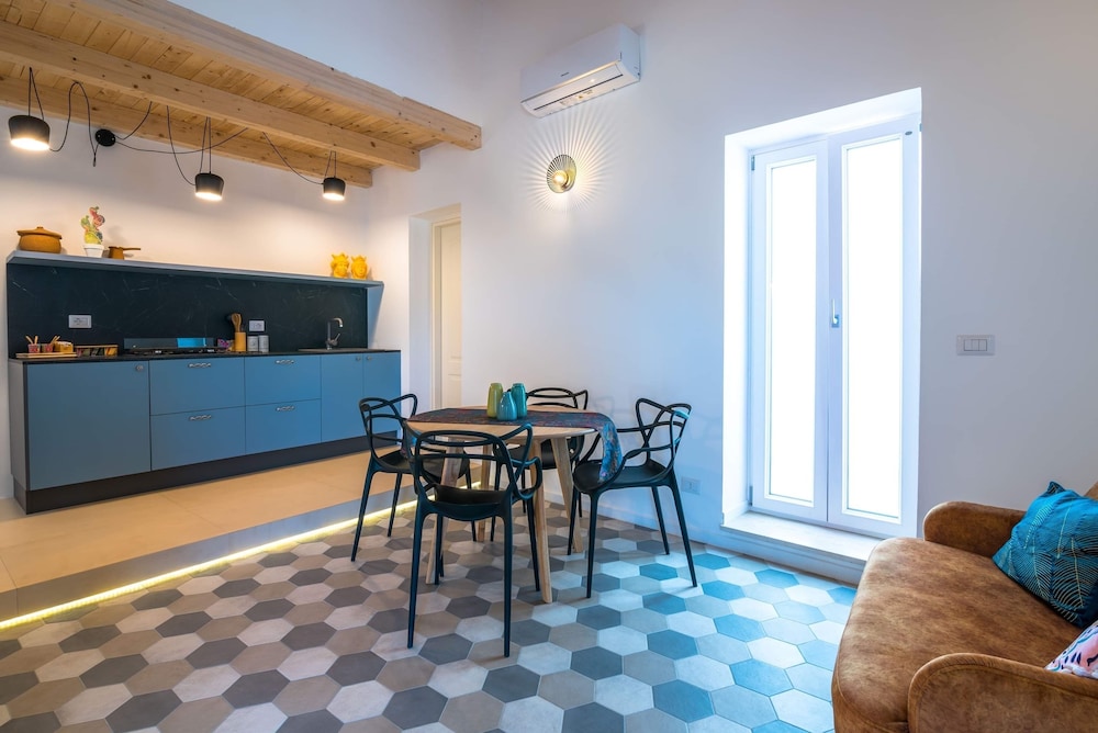 Lungomare Elio Vittorini in Siracusa, Italy