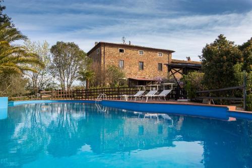 Agriturismo Pane e Vino — 4-Star Luxury Hotel in Rosignano Marittimo, Italy