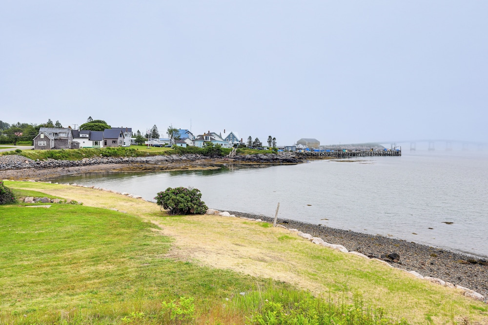 The Hideaway in Downeast Maine: Walk to Ocean — hotel in Jonesport