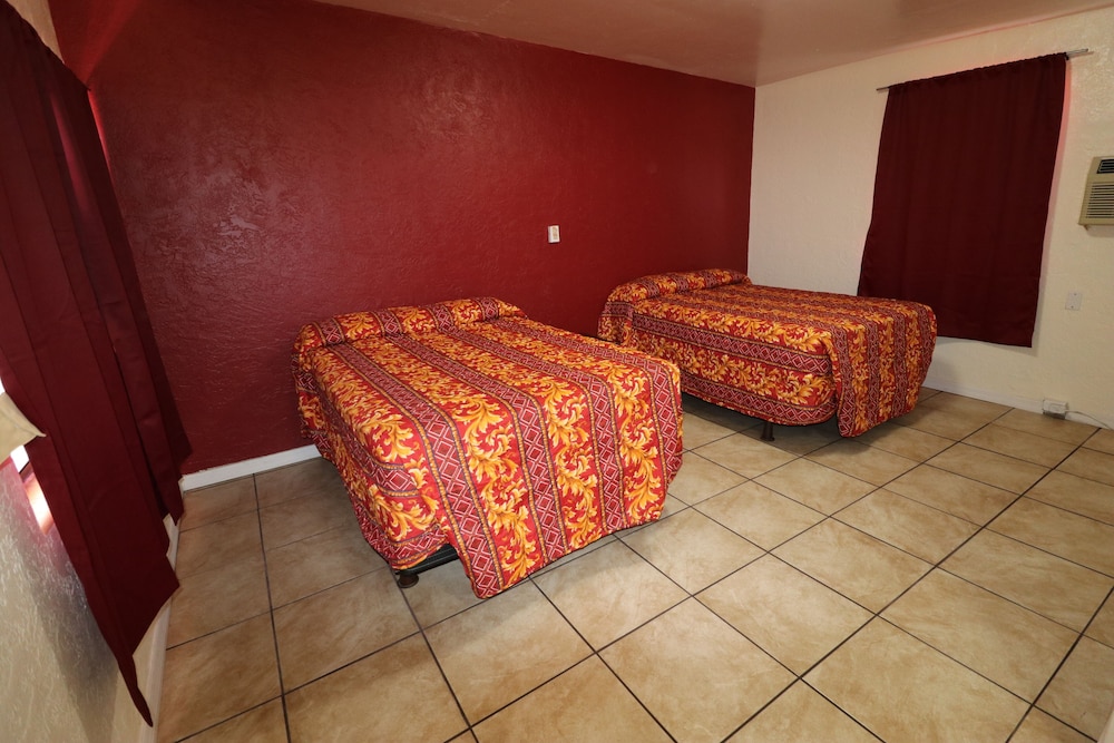 Sandman Inn Motel - photo 8