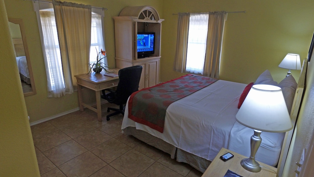 Ramada by Wyndham & Suites South Padre Island - photo 8