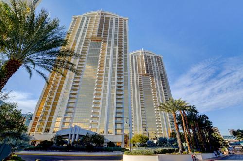 The Signature Escape At Mgm Signature Tower 2 5 Min Walk From F1 Grandstand