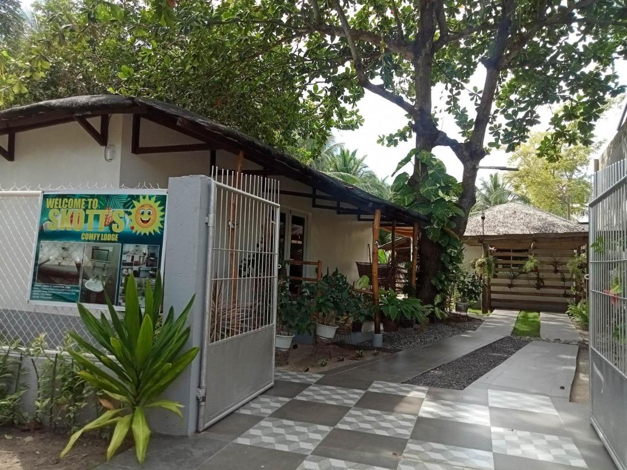 Skott's Comfy Lodge — 4-Star Luxury Hotel in Santa Fe, Philippines