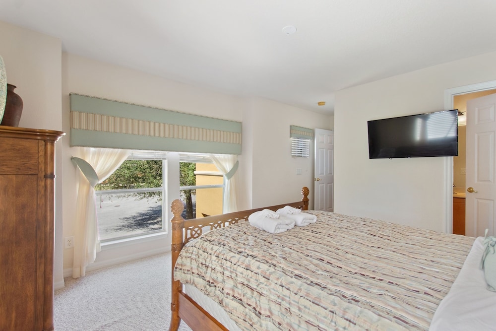 Indian Summer At Watersong Resort 5 Bedroom Villa - photo 4