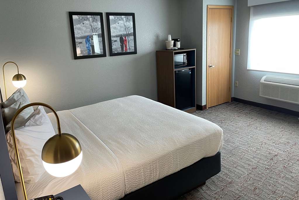 AmericInn by Wyndham Ankeny Des Moines - photo 28