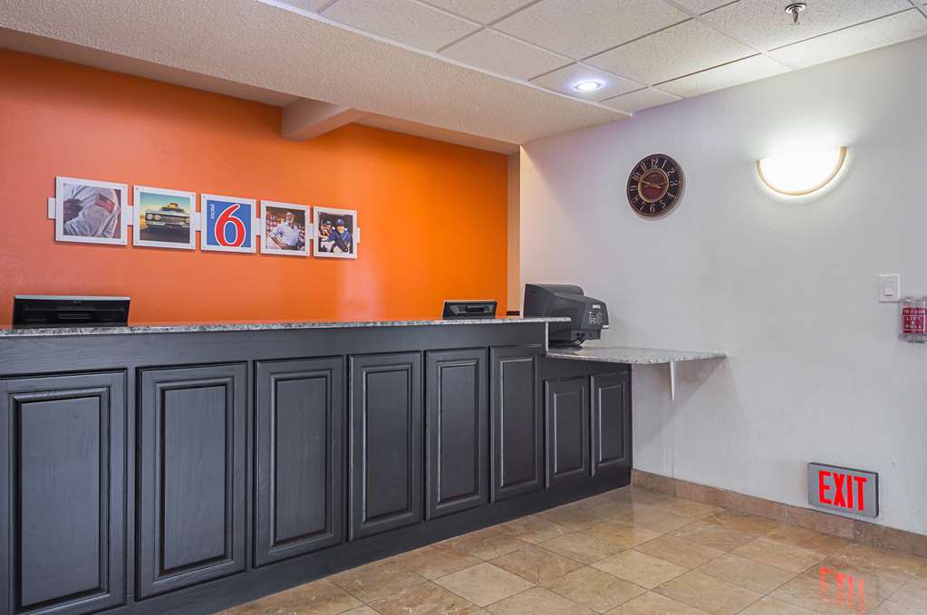 Motel 6 Dallas Irving DFW Airport South - photo 23