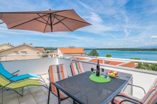Apartment Windrose — 4-Star Luxury Hotel in Dobrinj, Croatia