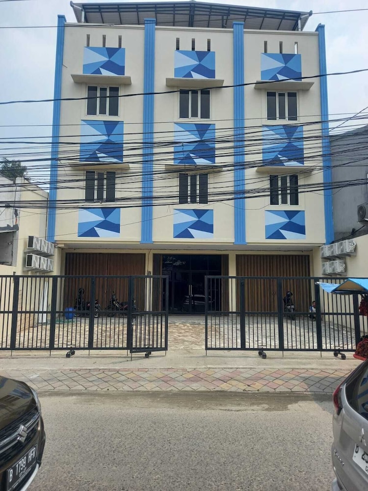 Barada poris - last minute hotel in Tangerang