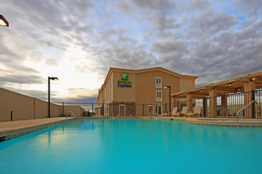 Holiday Inn Express Sierra Vista by IHG - photo 19