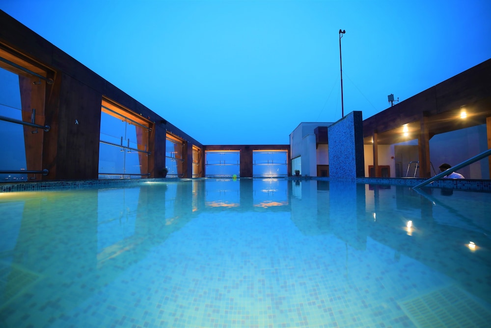 Kyato Hotel — hotel in Mubende
