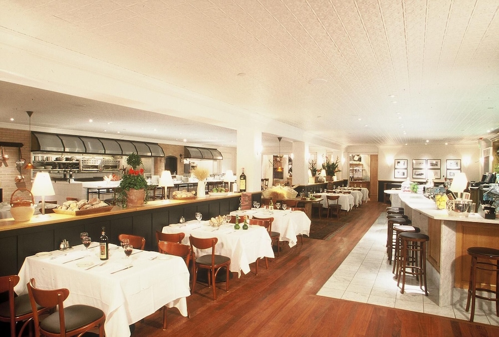 Tally Ho Inn - photo 13