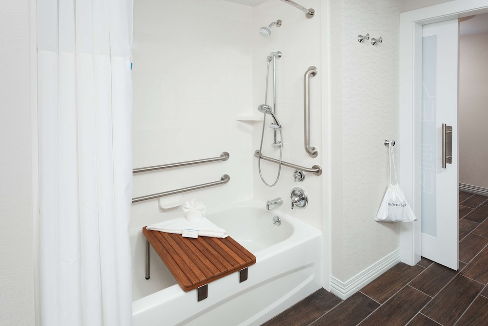 Hampton Inn Kennebunk Kennebunkport - photo 24