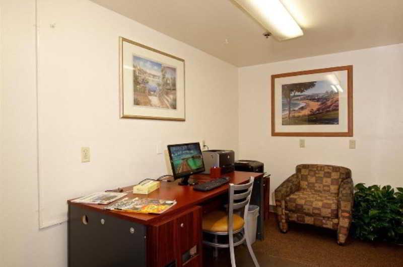 Americas Best Value Inn San Diego Downtown - photo 13