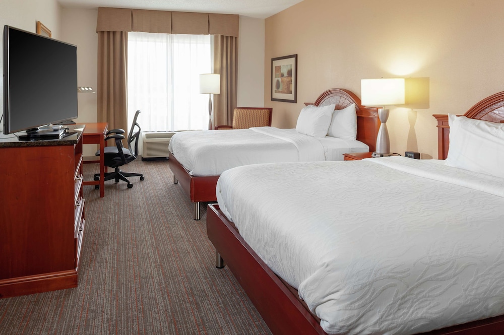 Hilton Garden Inn Charlotte North - photo 7