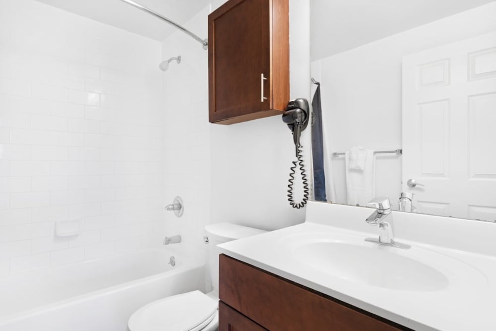 Global Luxury Suites At Chancery - photo 23