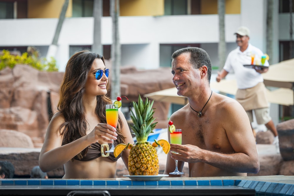 Poolside bar