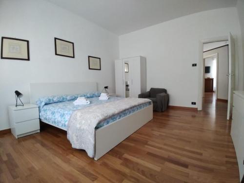Nel mezzo del cammin — 4-Star Luxury Hotel in Brindisi, Italy