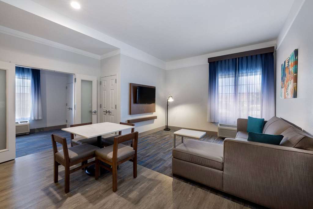 La Quinta Inn & Suites by Wyndham St. George - photo 29
