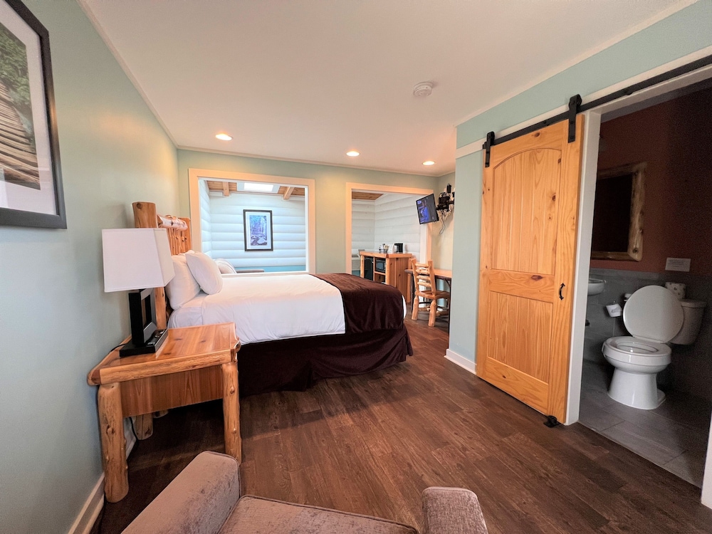 Mountain Top Inn and Resort - photo 18