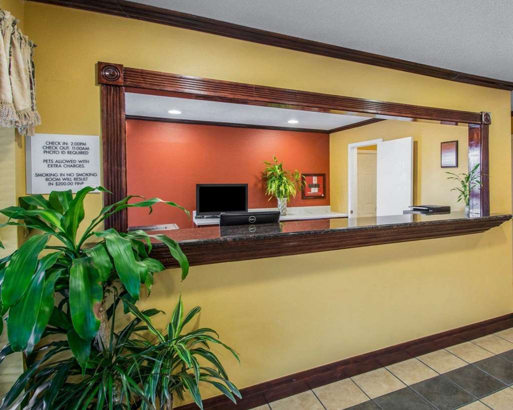 Econo Lodge Defuniak Springs I 10 - photo 8