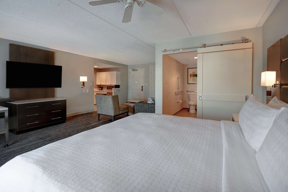 Homewood Suites by Hilton Philadelphia City Avenue - photo 14