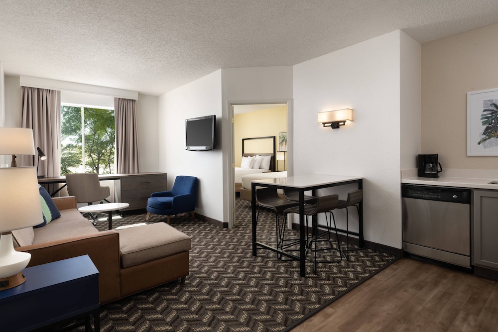 Residence Inn By Marriott Anaheim Resort Area - photo 12
