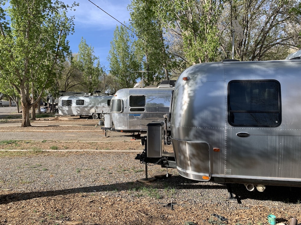 Cedar Creek Lodging & RV Park - photo 61