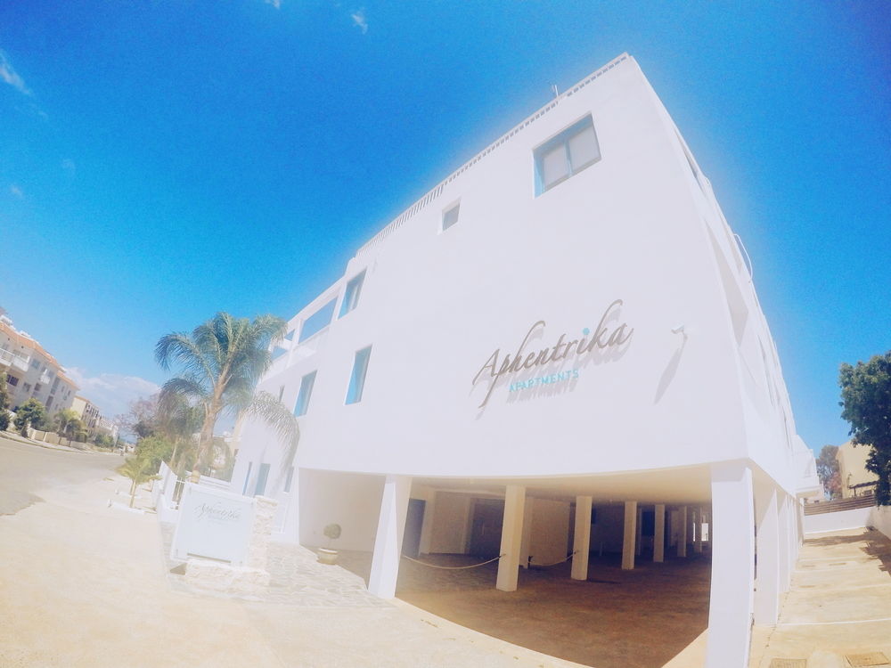 Aphentrika Apartments