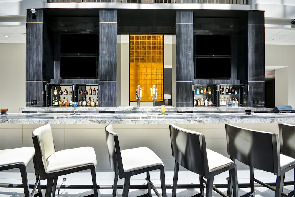 Embassy Suites Hotel Charlotte - photo 46