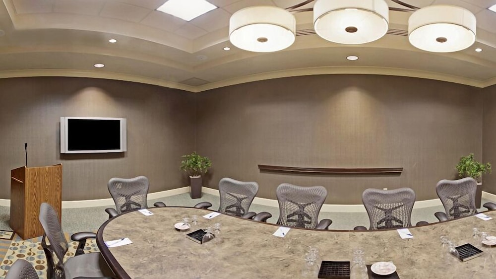 Hilton Garden Inn Omaha East Council Bluffs - photo 51
