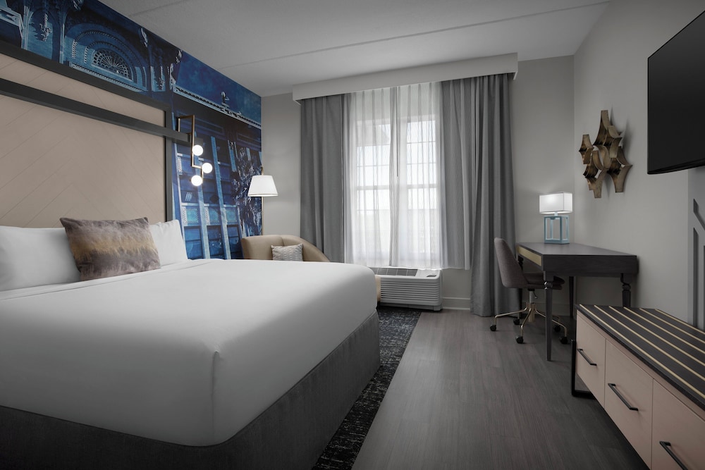 Hotel Indigo Jacksonville Deerwood Park by IHG - photo 10